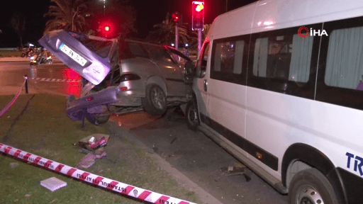 otomobil ogrenci servisine carpti