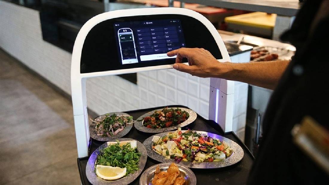 robot garsonlar