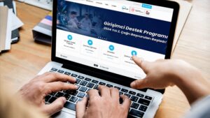 thumbs b c 1c7eb2d4ec10547920b35a90f6d3efd6