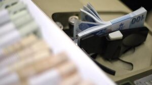 thumbs b c 2a03e5e71007770372d28f54b4bc4e71