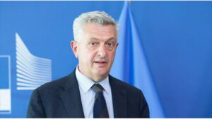 thumbs b c 3672de648a4b90d01fdcaf147858ecf2