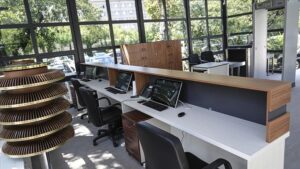 thumbs b c 49e1a98d2865bb38c530e61740d02236