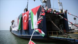 thumbs b c 81b2788ee8054b619dd68cd5ee0e5306