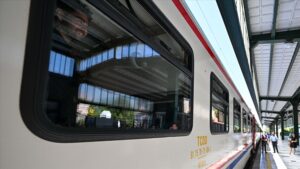 thumbs b c d344cd0898609c9985dfc00606992ec0