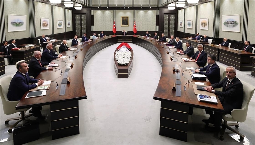 thumbs b c f5574755fdad59ecd036265cadcdf23b