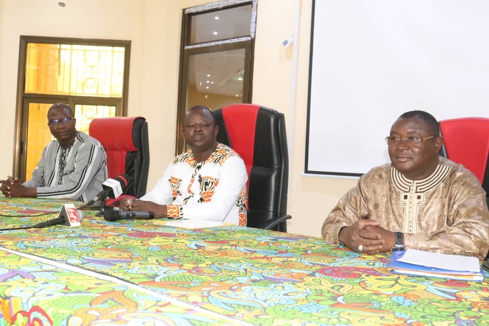 458581975 952665523562941 1501614335199902939 n