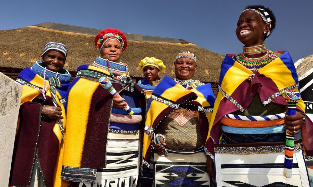 Afrika kabilelerinin sasirtici gelenekleri7