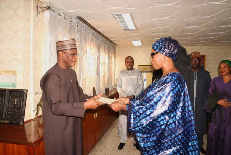 Mama Keita Ministre Bakary