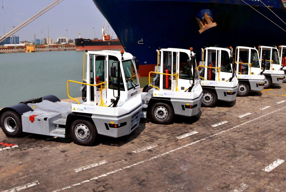 Op6bI9OS6XPqO5uS Oreille