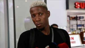 Trabzonspor un anlasmaya vardigi Banza Trabzon a geldi