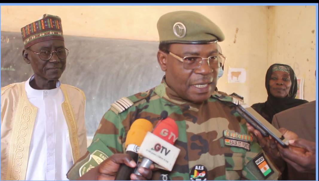 nijer zinder okula donus