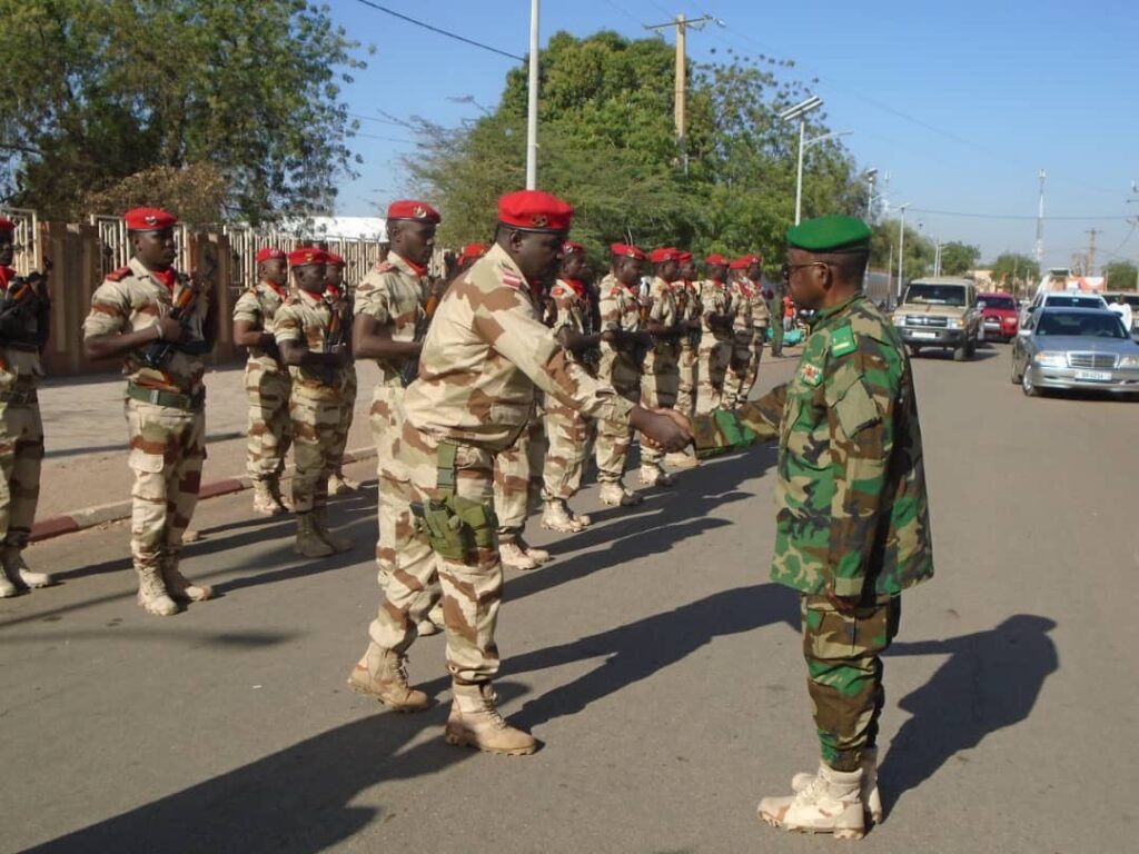 1e893795 acf2 44b6 9384 aa3b202f3cca