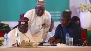 21307938 0 0 4225 2379