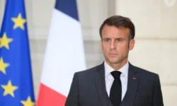 7553175 le president de la republique francaise 580x0 2