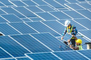 Ce pays ouest africain va bientot abriter la plus grande centrale photovoltaique jamais construite dans la sous region 1024x683 1