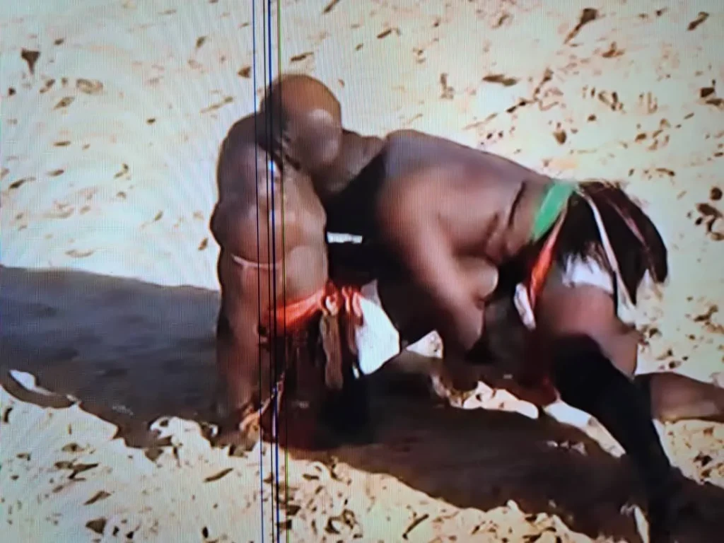 b85c2c1d b5b1 4a2a a96d c08fb5885ca9 1