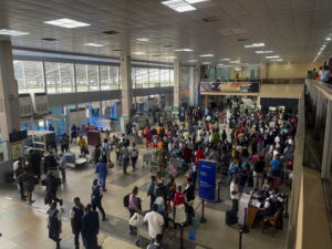 1745488178691 d96lw 2022 10 18t112135z 1956441212 rc2 rmadp 3 nigeria economy migration