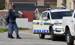 2025 04 16t122924z 1 lynxmpel3f0k0 rtroptp 3 safrica crime