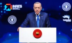1746191301893 hv2yz aa 20250502 37823709 37823708 tur sh president recep tayyip erdogan