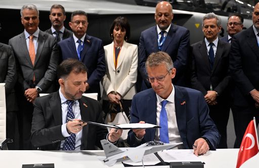 1747236341038 1jim53 aa 37949517