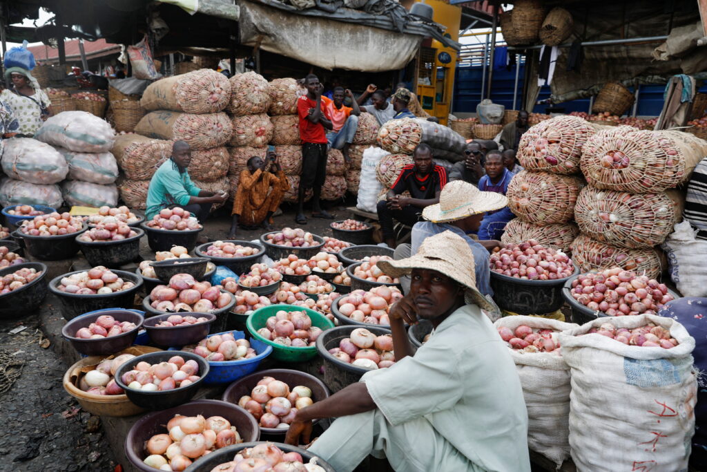 1747325799424 b17e6 2022 05 16t122551z 512408997 rc29 c4ktu rtrmadp 3 nigeria inflation