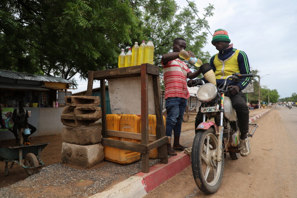 1747384437307 tyl47w 2023 06 26t050042z 85506852 rc2mn rmadp 3 nigeria petrol neighbours