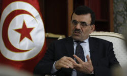 2013 10 20t120000z 1926181665 gm1 w02 rtrmadp 3 tunisia tunisian pm