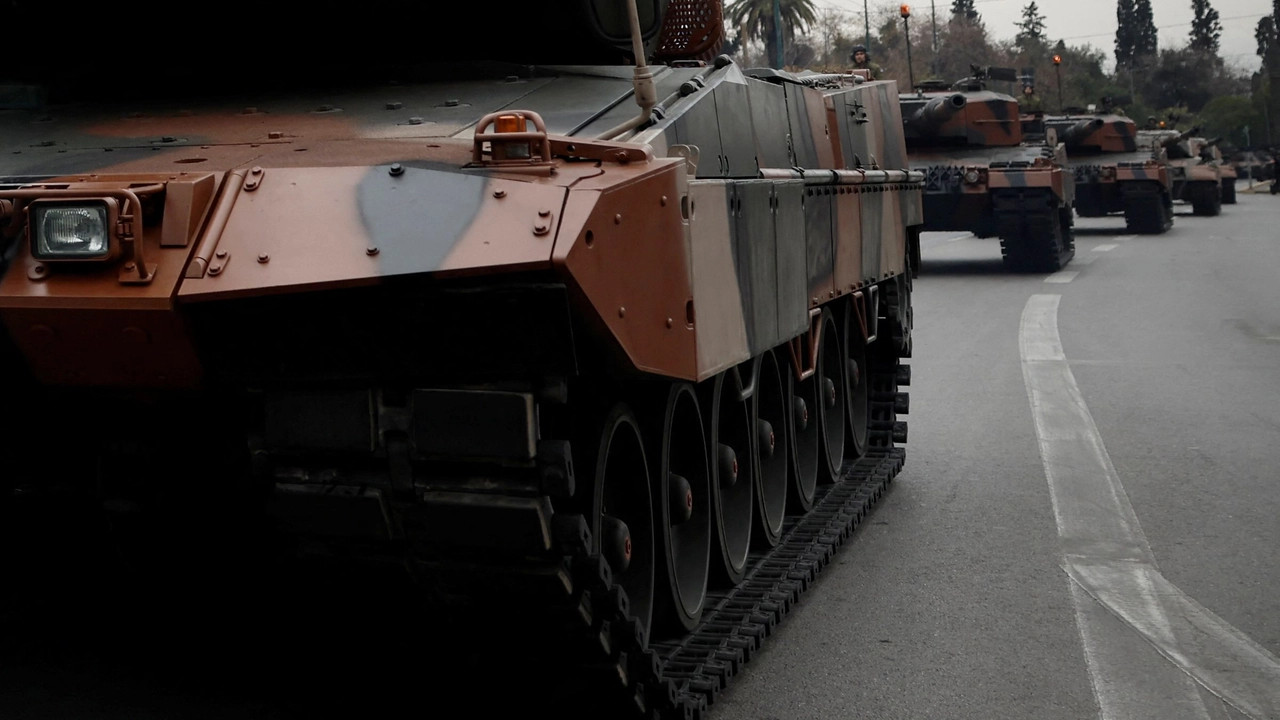 2025 03 25t130215z 1411977344 rc2akdampsbg rtrmadp 3 greece independenceday parade main