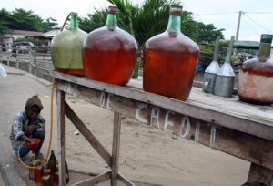 child 20bottles 20smuggled 20fuel 20on 20street 20in 20benin s 20capital 20cotonou 20