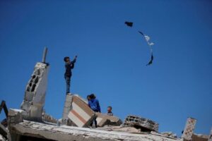 fd1b044a84fd2240ddd3a38a249a2e0661ebd618146fb31fb0235edd2525b281