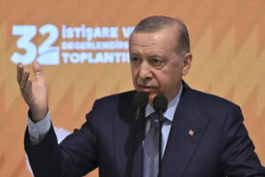 272115fcd7f992cdb00976c26487ce2f771323e915f52b3eda3330cd38fe4842