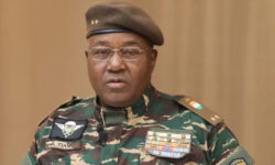 5ba16774974970db03fd38f087954180c84c186bafe675f48c841c975fc97ce8 main