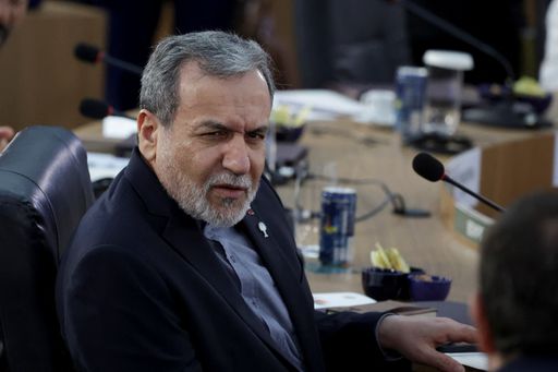 676b8f097a2b9eefe8fb1146521fa28a8794ca24a2bce9609f685879895c886d