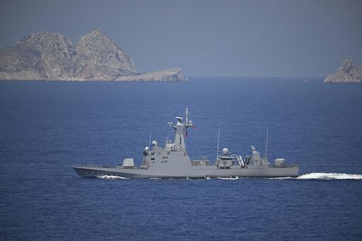 b4e7a00591965a5c5329ca548afeeb5f75e62245eb159e0ad3155c61a4e1c696