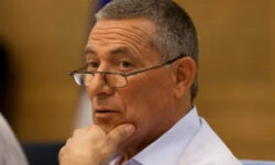 061c649bb444a446a49f9208bc3864fd16f6f777fd44aaae954e4899aa260365 main