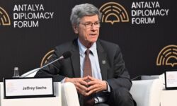 1745310047031 xnyuubb aa 20250412 37614491 37614488 antalya diplomacy forum 2025