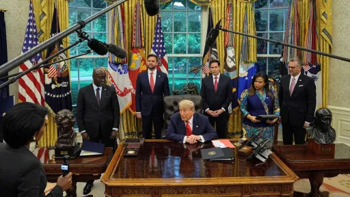 1754068889857 rcwwd f8230caadbf4a6d0bc31be81f85460b2ac581098e68540aeb955dc00f07108a4 main