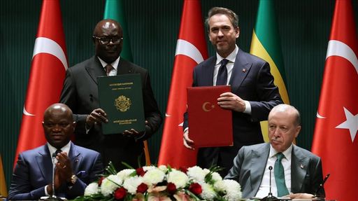 2bd84b1fe7fbf8ed3618dd0b47317e75ca734a217fcfd9ed5a1424533cee5419