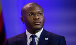 3b2901ce938e409f8ead7a8bf512449187068e77808e244e3ec95f6e60910b59 main