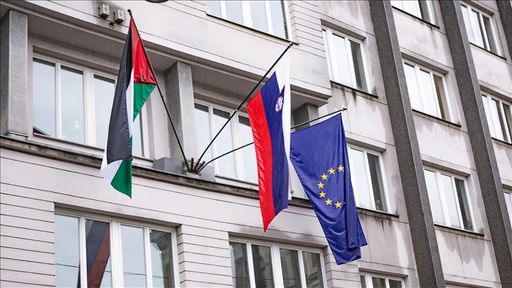 833b49f73d62fad66c20c9a591e786755fcb3309d16aebbded293d634a390afa