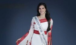 bd92a0eb42790f392482393de38da90786936e60e85ebe32097493a2c94e15b0