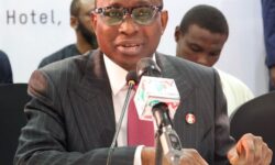 be82c7febc00b5dbf753b5482f0c4d15aabea4f91dcae76a79c52b3a6d8a5793