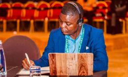 e34ca275789331e5980e1baca5a49b2631e0a85756657c5ce0ce678d80c1ad78