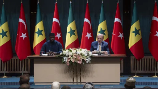 eef4485c2522017ab6ee39bb512861576dcd900e6cf680f7eb53a7a6bac1bb6f main