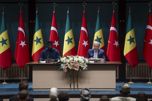 eef4485c2522017ab6ee39bb512861576dcd900e6cf680f7eb53a7a6bac1bb6f