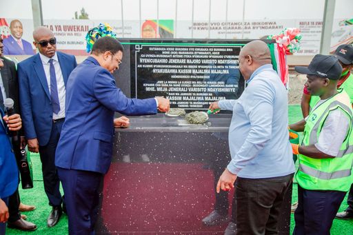 ffdb229f77c7d597a050cd72779fce089cc1b3eb48d7d5691f73a4005dbb2290