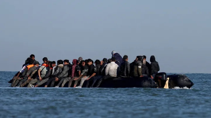 08fb60ee68d9e5381dd187cdf4f70924d1bbc186ea87e52c032777071ba52045 main