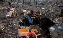 1758787347650 8rfem 2a4b9f321827c3a2ea243e048ffb6d2de9c68832c206a3863f2d6dc82c414d81