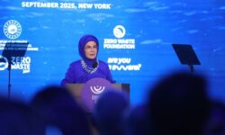 1d77ec064f2ed8b8d17a38d666c04bca38edc9f64c52e03b5f814229aa30a831