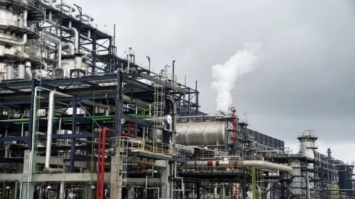 2025 02 10t084907z 2 lynxmpel190a9 rtroptp 3 nigeria oil dangote main